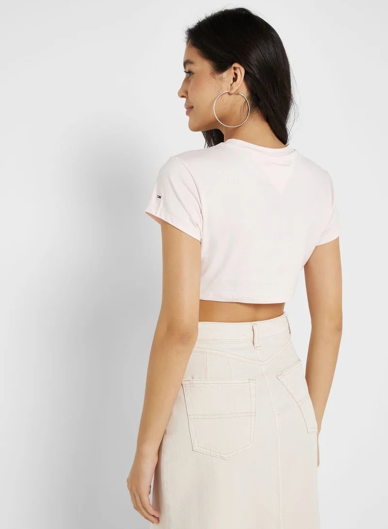 TOMMY JEANS Logo Graphic Crop T-Shirt