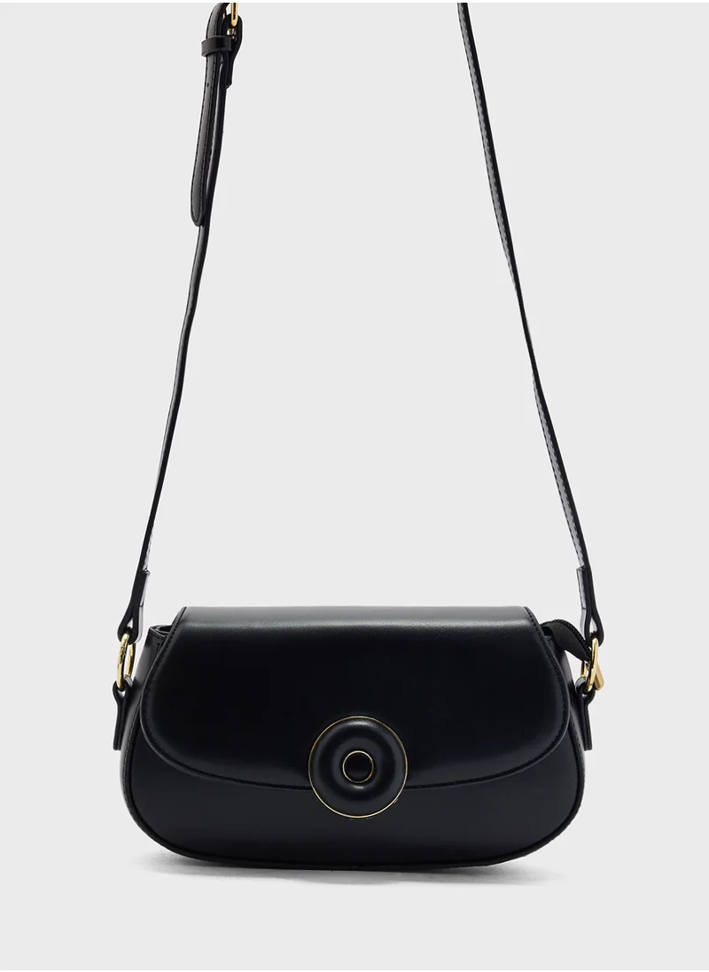 ايلا Trim Detail Shoulder Bag