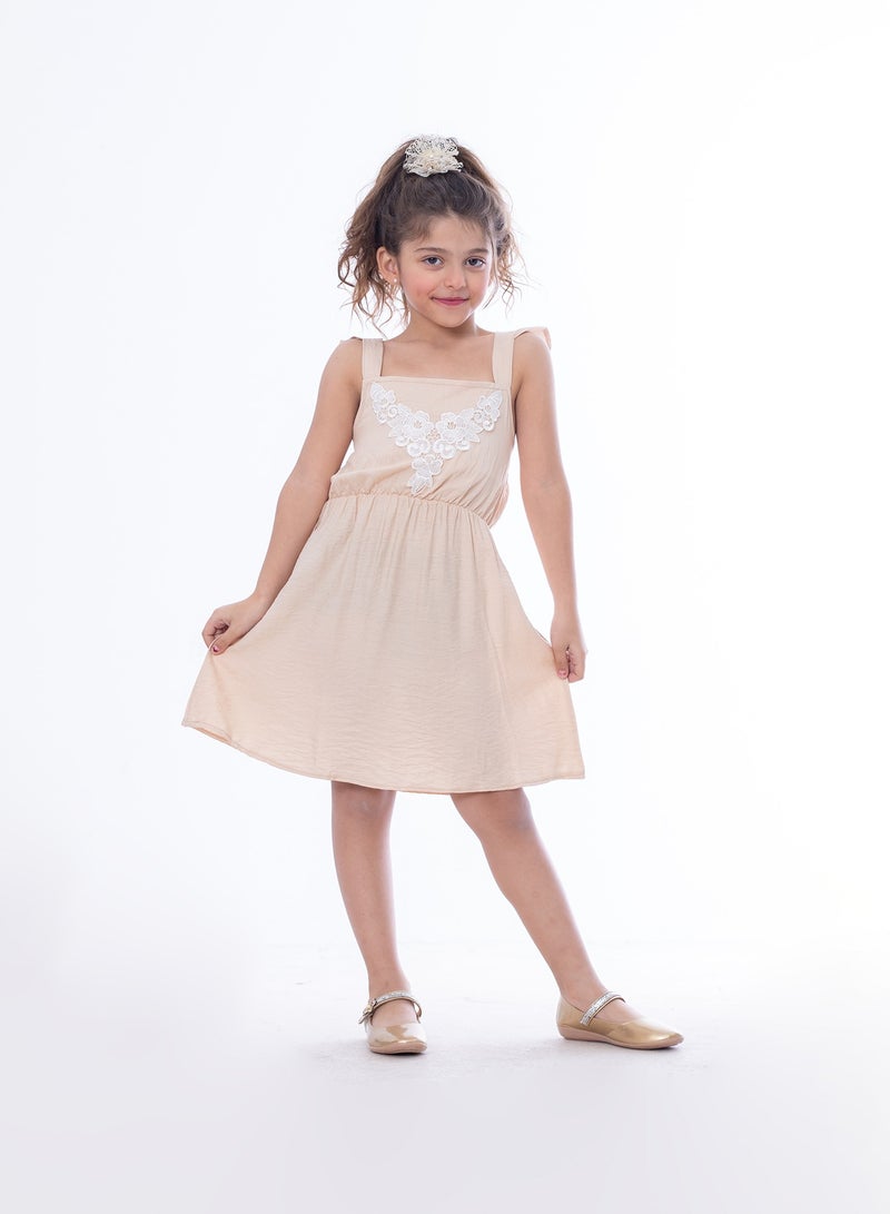 BCC BEBO_Embroidery dress dress_Beige - Image 1