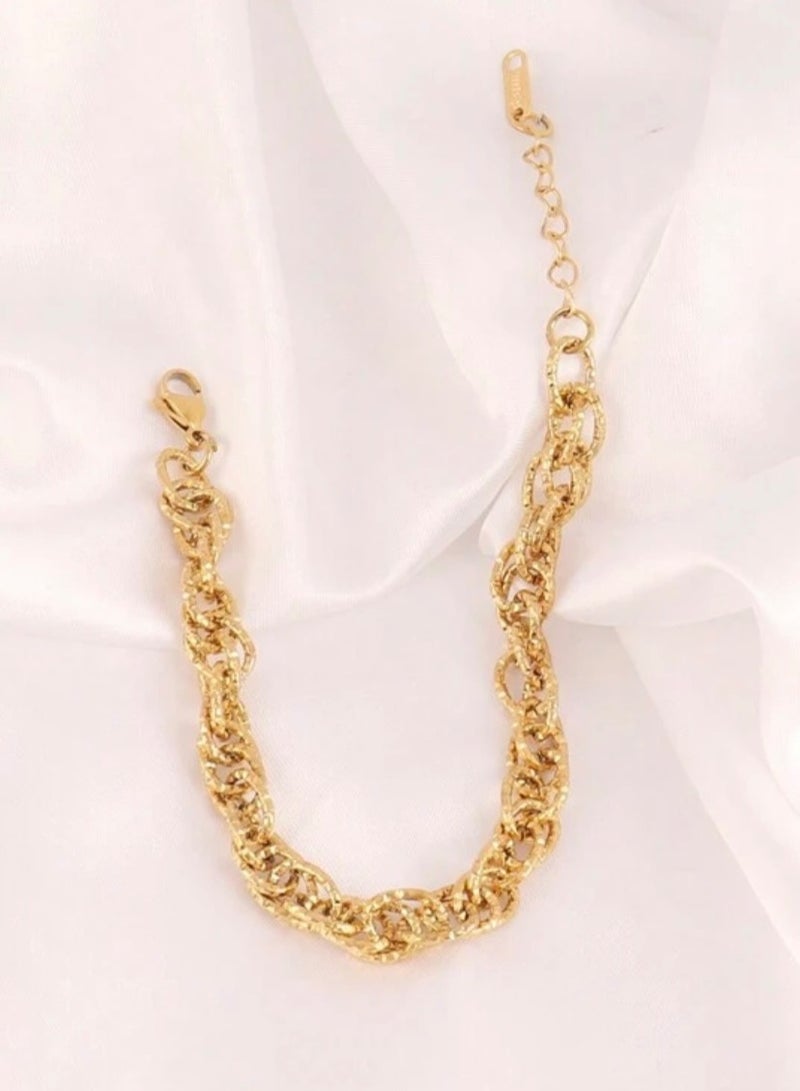 Equal Elegant & High Quality Stainless Steel Gold Plated Bracelet Bangle For Women - Image 3