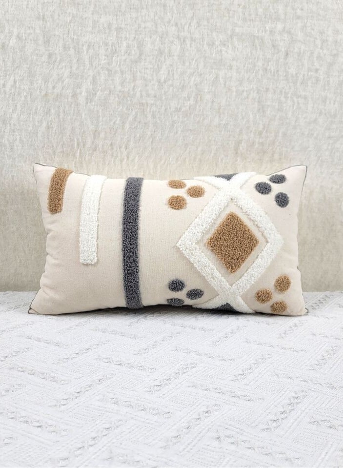 AL-HRAER One Piece Of Embroidered Cotton Cushion Cover with Bohemian Embroidered And Furry Patterns Soft And Elegant And Modern Feeling Without Filling - Image 3