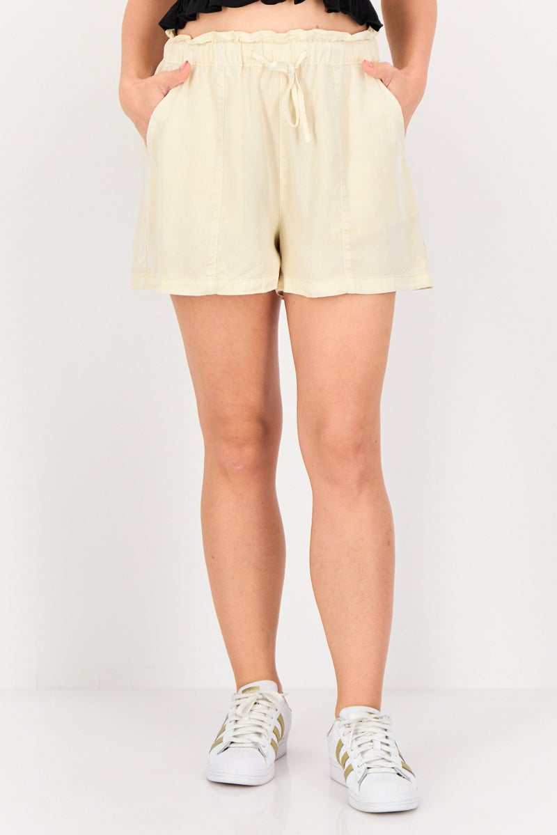 FOREVER 21 شورتات أساسية بسيطة للنساء، بيج - Image 1