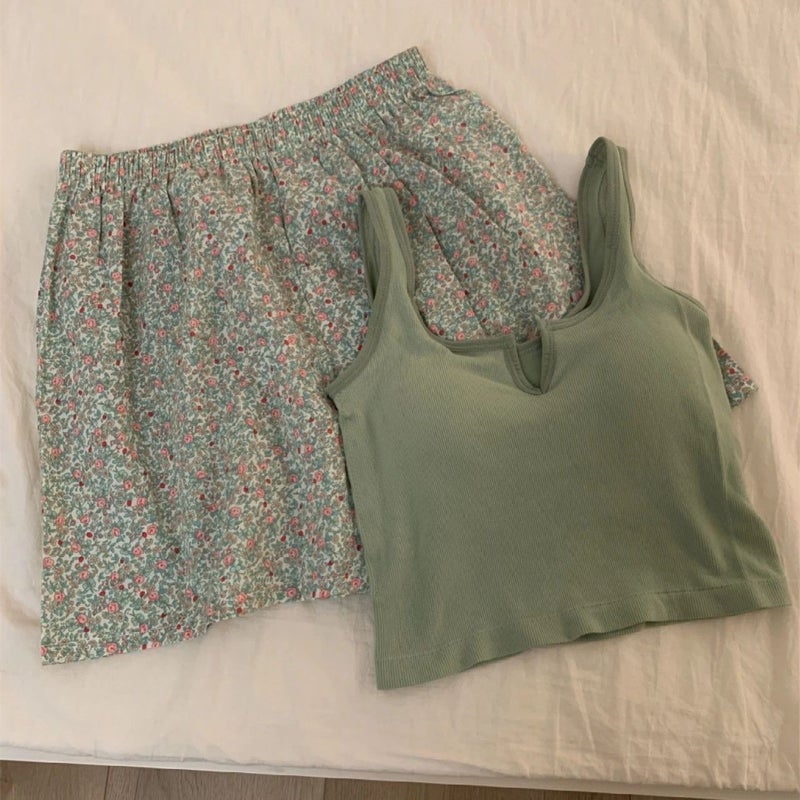 [Upgraded Version] Chest Pad Pajamas Women's Cross-border Floral Shorts Threaded Vest Elastic Sling Base suit Home - Image 5