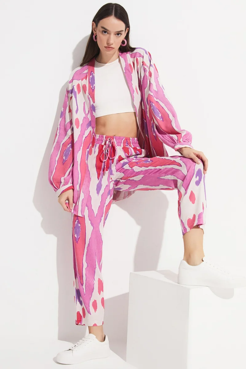 JUNE Exclusive Patterned Linen Blend Kimono