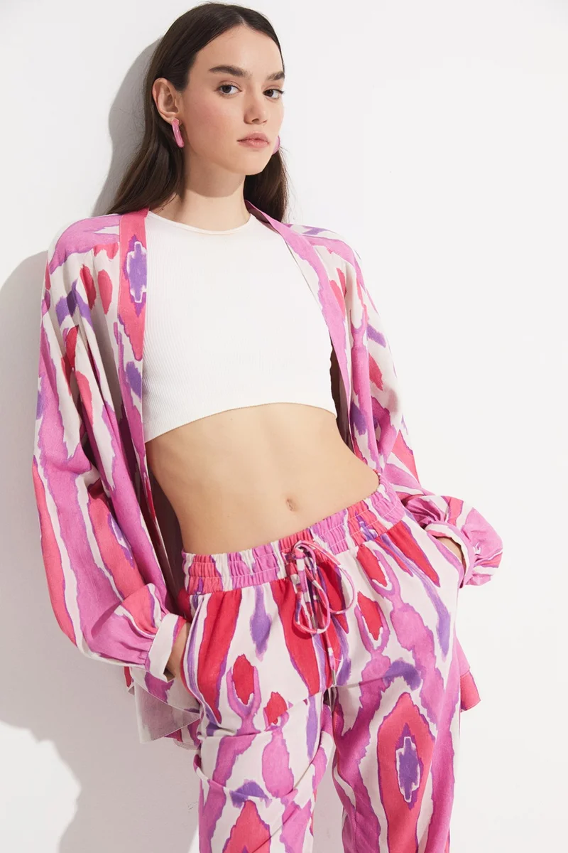 JUNE Exclusive Patterned Linen Blend Kimono