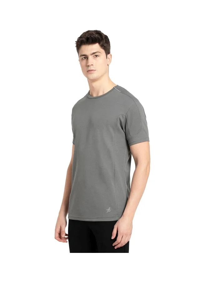JOCKEY Jockey MV01 Men Super Combed Cotton Blend Solid Round Neck Half Sleeve T Shirt with Stay Fresh Treatment
