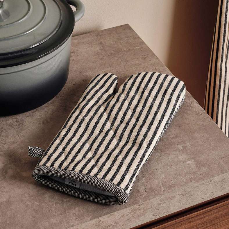 Pan Home قفاز فرن قطن - خطوط سوداء وبيضاء