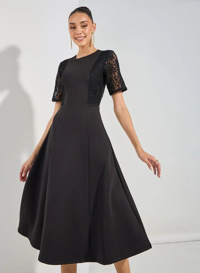 ستايلي Lace Insert Sleeve Flared Midi Dress
