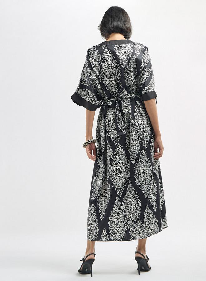 سبلاش فيڤ فستان قفطان بياقة مستديرة حزام رباط وفتحة وطبعات - Image 3