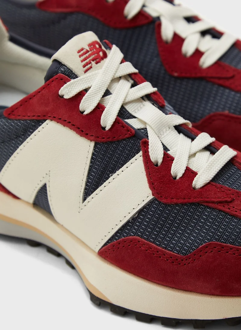 New Balance 327 Low Top Sneakers