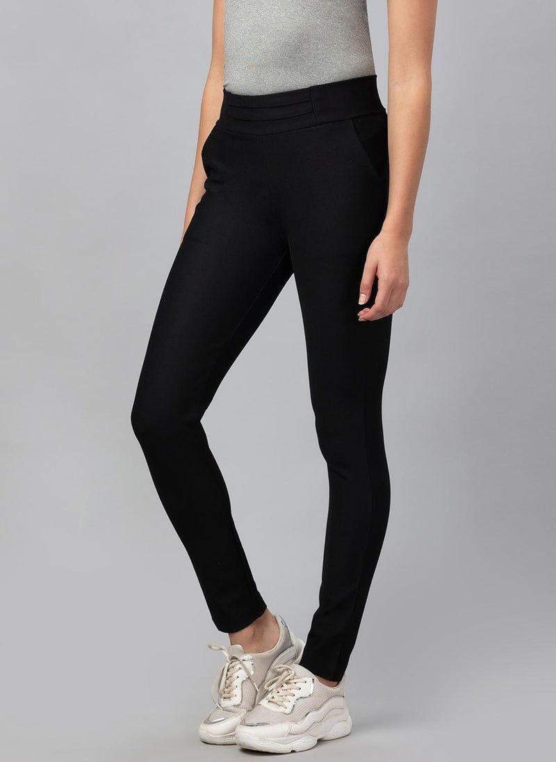Globus Women's Black Mid-Rise Stretch Skinny Treggings - Image 5