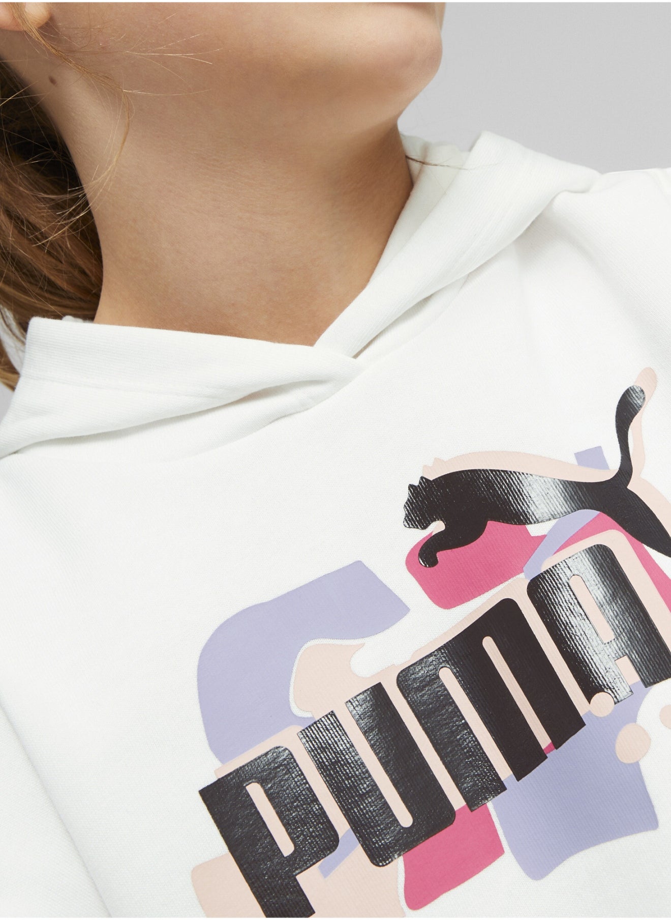 Essentials Kids Girls Street Art Hoodie - https://f.nooncdn.com/p/pzsku/Z4DD7946FAEF2688F42B1Z/45/_/1702630782/3609521e-db3c-4f9e-bcb0-d61ca89b825d.jpg?format=jpg&width=original