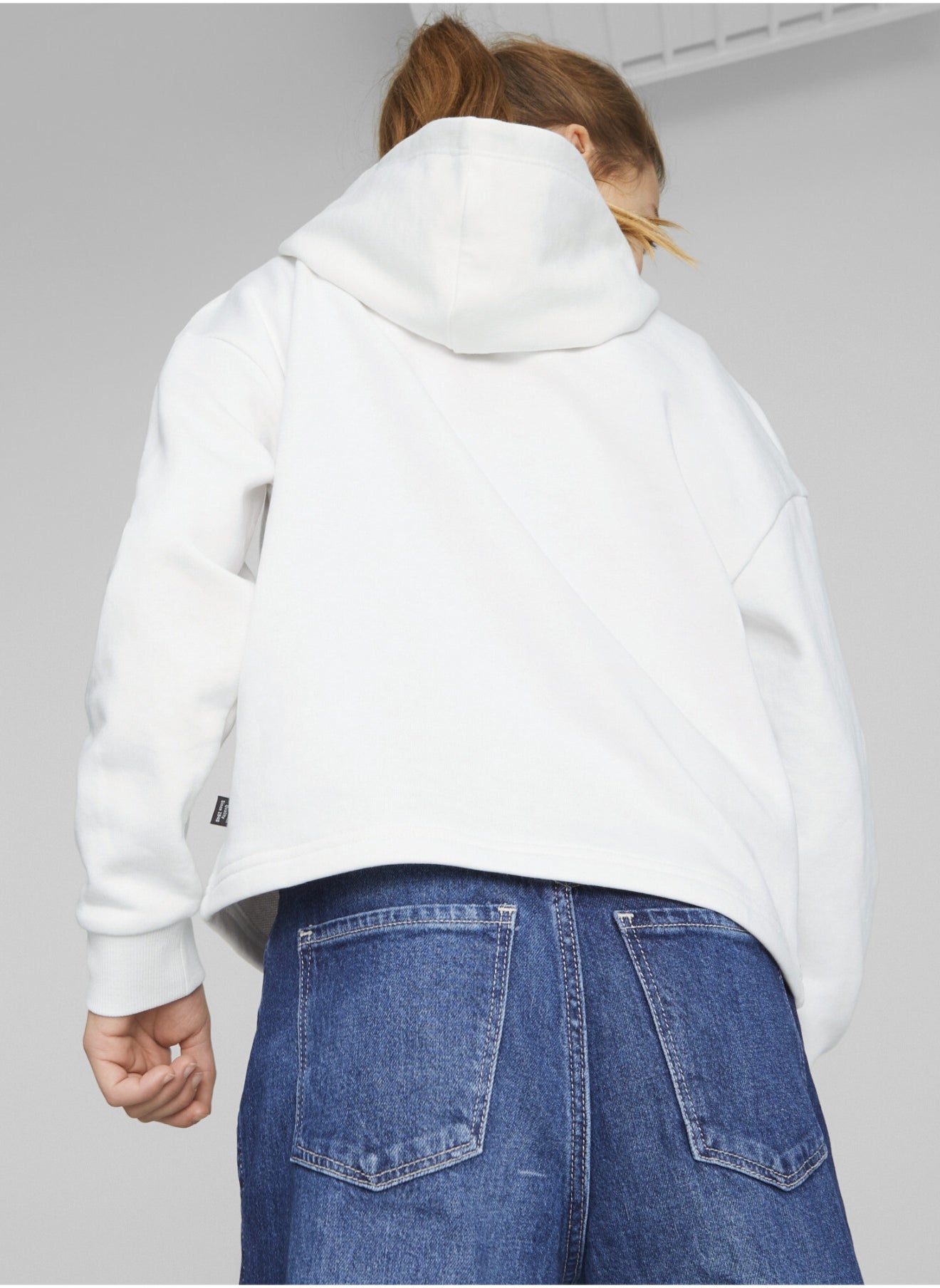 Essentials Kids Girls Street Art Hoodie - https://f.nooncdn.com/p/pzsku/Z4DD7946FAEF2688F42B1Z/45/_/1702630786/926cbc97-ffb0-439f-96ec-34ffdb783996.jpg?format=jpg&width=original