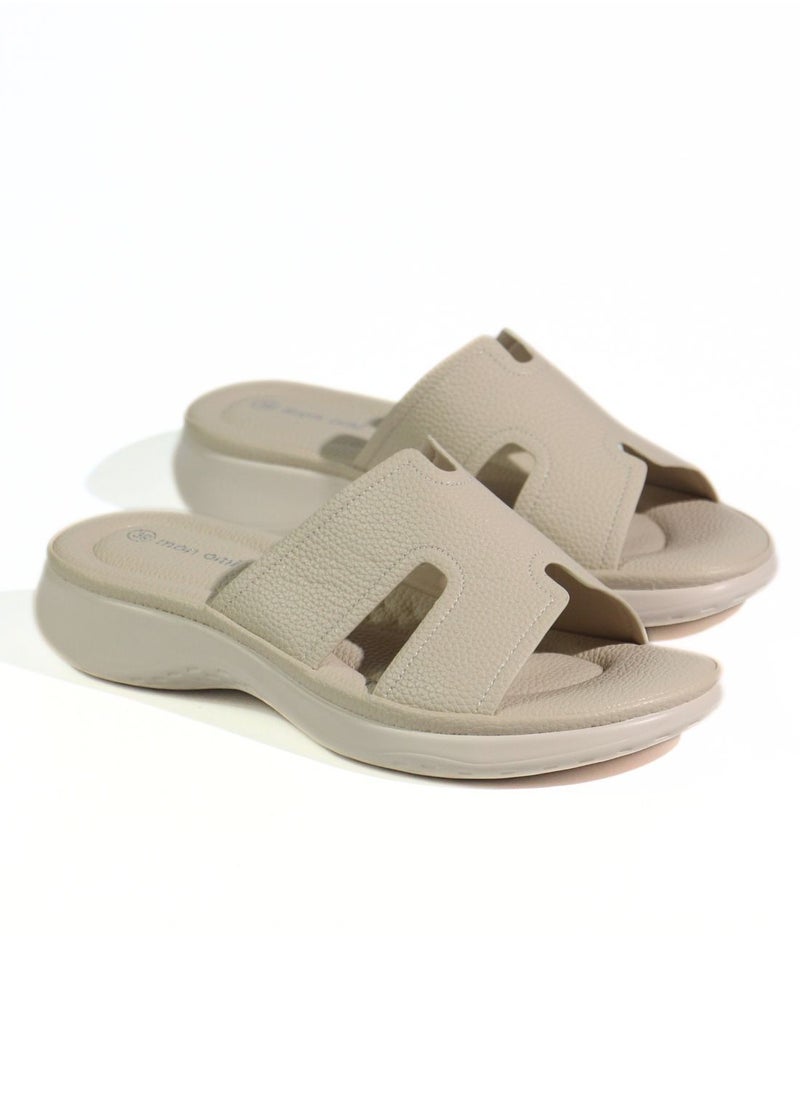 Mon Ami - Monami Women's Slide Sandals - Super Comfy & Cushioned Slides for Women, Lightweight Soft Comfort Sandals with Arch Support, Stylish Casual Slides - Image 1