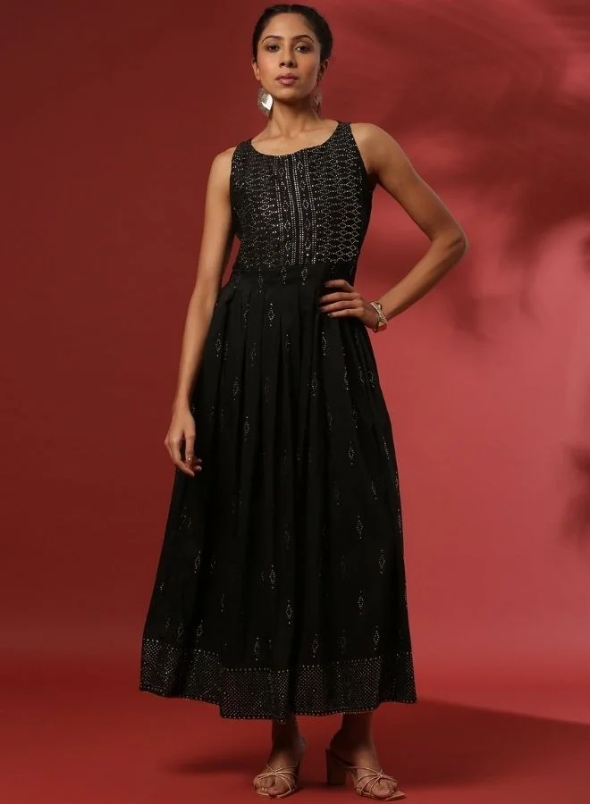 Abhishti Sleeveless Mukaish work dress-black