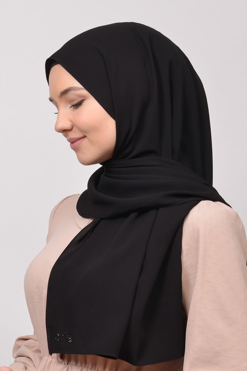 Altobeh Medina Silk Plain Hijab Shawl-Black  - Image 3