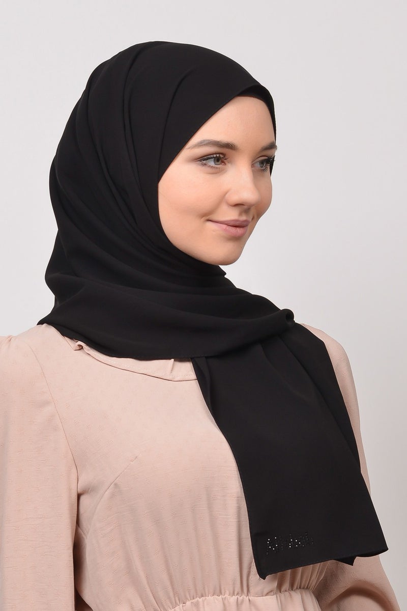 Altobeh Medina Silk Plain Hijab Shawl-Black  - Image 4