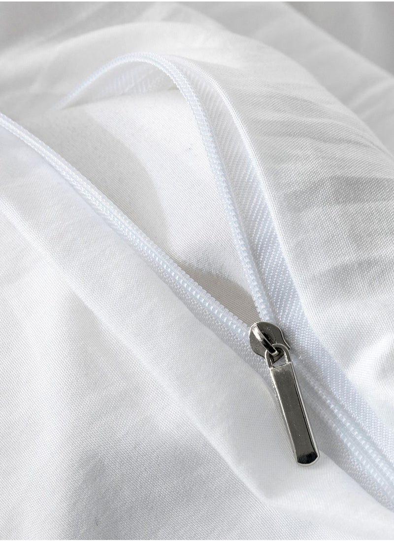 Noire Edit - Broche Bedding Set - Image 1