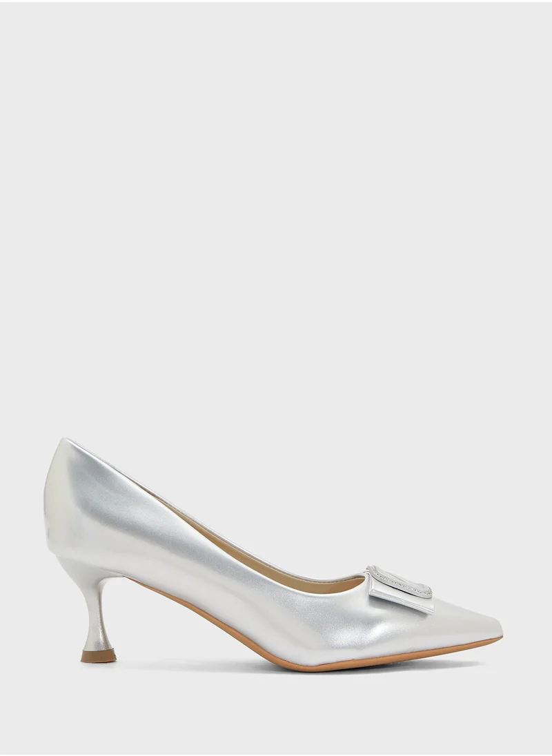 إس دي. فيلانو Mid Heeled Pointed Pump