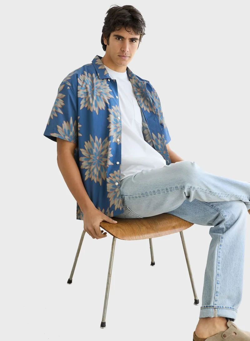 American Eagle Printed Relaxed Fit Button Down Shirt