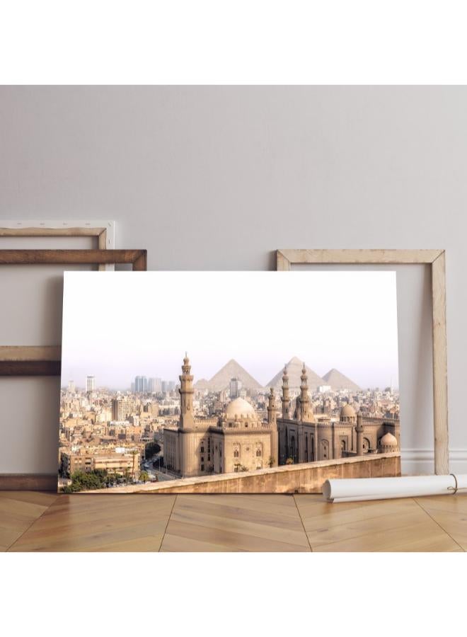 هوم جاليري لوحة فنية جدارية عن منظر مسجد السلطان حسن بالقاهرة مع الأهرامات الجيزة مقاس 60x40 - Image 3