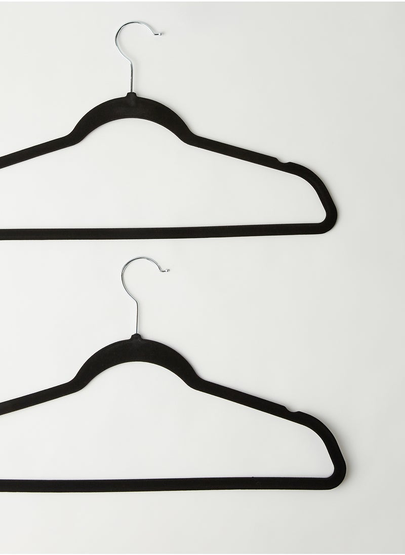 ايست من نون 50 Piece Non-Slip Ultra Slim Velvet Hanger, Set Made In Sturdy Material For Closet Organization in Black, 44.5x23.5cm  - Image 2
