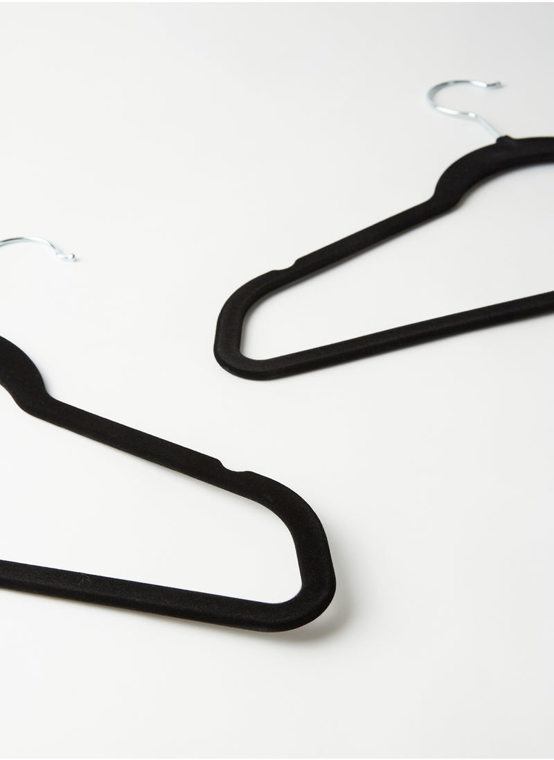 ايست من نون 50 Piece Non-Slip Ultra Slim Velvet Hanger, Set Made In Sturdy Material For Closet Organization in Black, 44.5x23.5cm  - Image 4