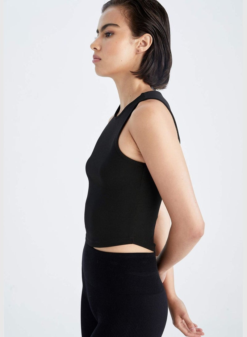 DeFacto Woman Fitted Vest - Image 4