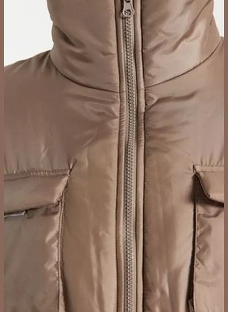 trendyol Mink Oversize Arched, Pocket Detailed, Water-Repellent Quilted Inflatable Coat TWOAW24MO00060