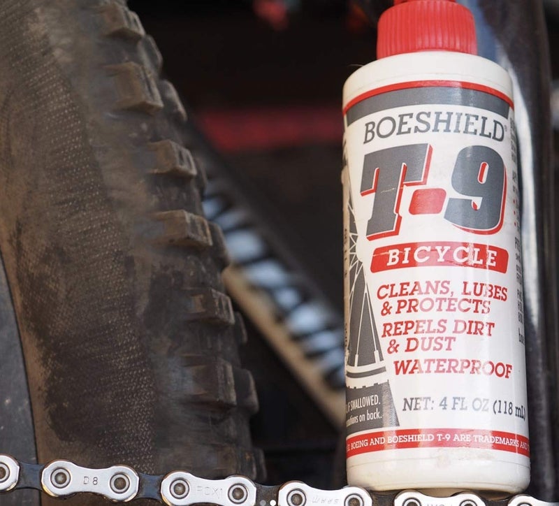 Boeshield T-9 Bicycle Chain Waterproof Lubricant and Rust Protection, 4 oz Liquid, Original Version (122183) , White - Image 5