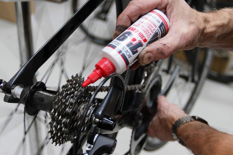 Boeshield T-9 Bicycle Chain Waterproof Lubricant and Rust Protection, 4 oz Liquid, Original Version (122183) , White - Image 3