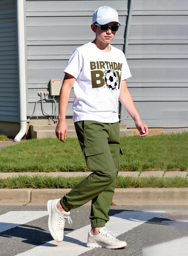 تايك تو طقم تيشيرت بطبعة عيد ميلاد مع جوغر كارجو - Image 1