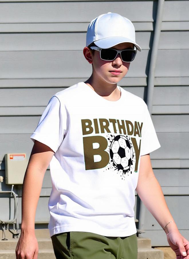 تايك تو طقم تيشيرت بطبعة عيد ميلاد مع جوغر كارجو - Image 4