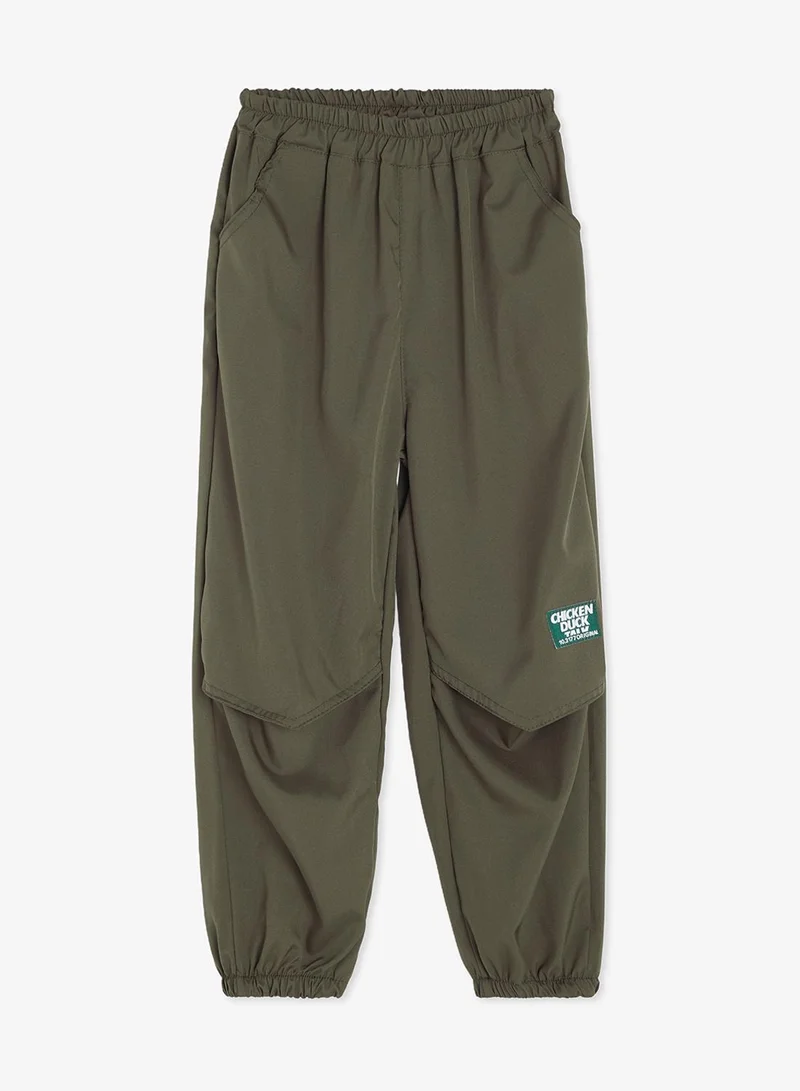 بنياتا بنطلون بني