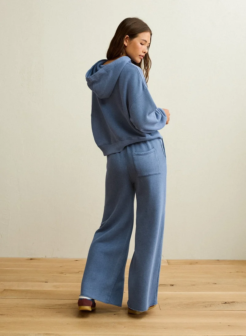 American Eagle AE Campus Low-Rise Wide-Leg Sweatpant