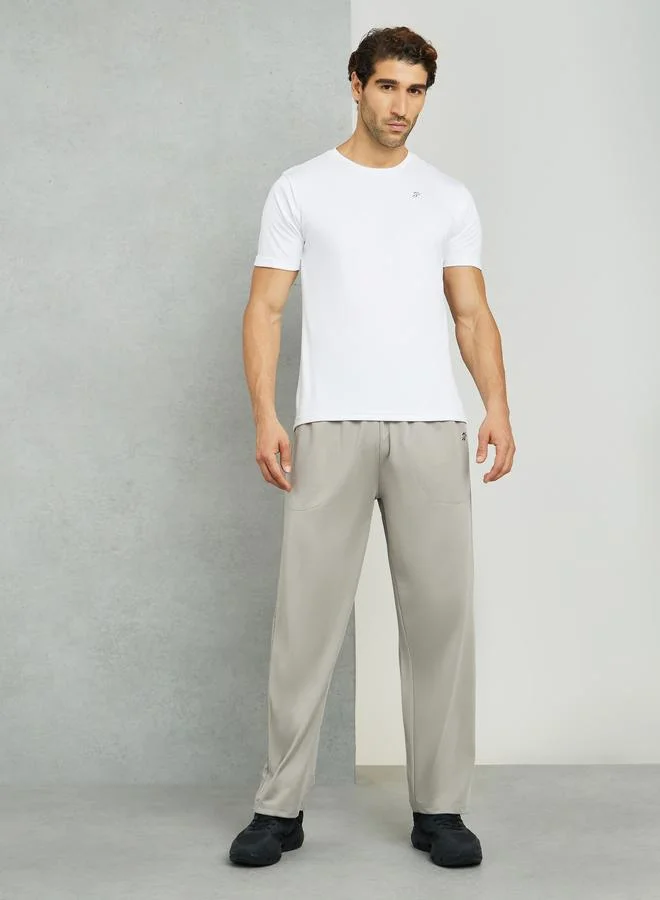 ستايلي اكتيف بنطلون رياضي ستايلي فائق النعومة بقصة مريحة وخصر مطاطي متباين