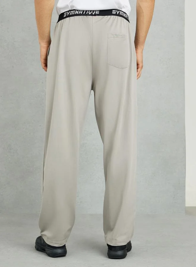 ستايلي اكتيف بنطلون رياضي ستايلي فائق النعومة بقصة مريحة وخصر مطاطي متباين