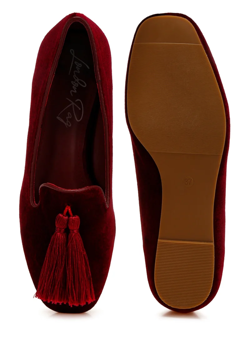 London Rag Iconic Tassel Detail Velvet Loafers in Burgundy
