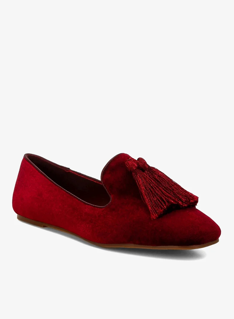London Rag Iconic Tassel Detail Velvet Loafers in Burgundy