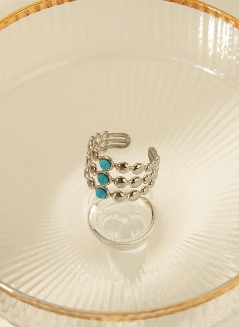 إيكوال خاتم نسائي من الاستانلس ستيل باللون الفضي انيق وعصري بمقاس موحد - Image 2