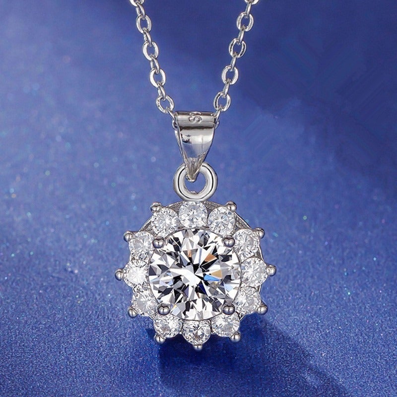 Silver-Plated High Carbon Stone Drop Pendant Necklace for Women, Geometric Water Drop Shape, 41-50cm, 2025 Summer Style
