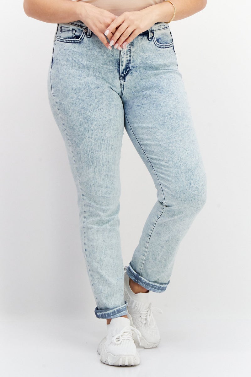 Gloria Vanderbilt Women Slim Fit Wash Stretchable Denim, Blue - Image 1