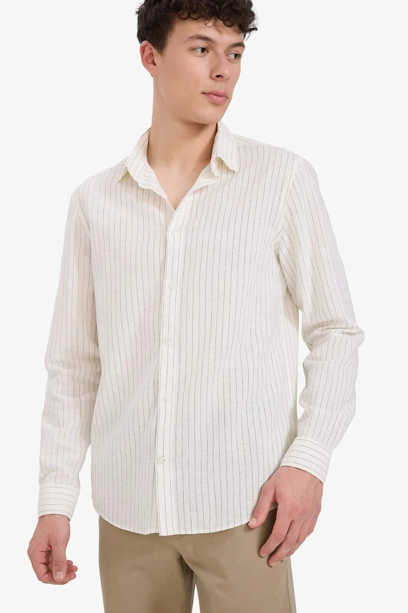 ديفاكتو Regular Fit Polo Collar Striped Linen Shirt