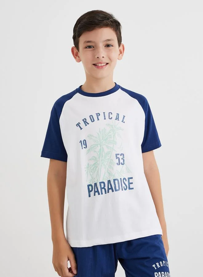 ستايلي Styli Printed Raglan Sleeve T-Shirt and Shorts Set