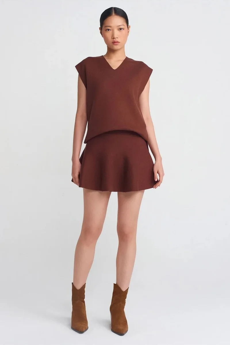 Dilvin Chestnut Brown DILVIN Women's Ribbed V-Neck Sweater Vest for Women | Best Price UAE