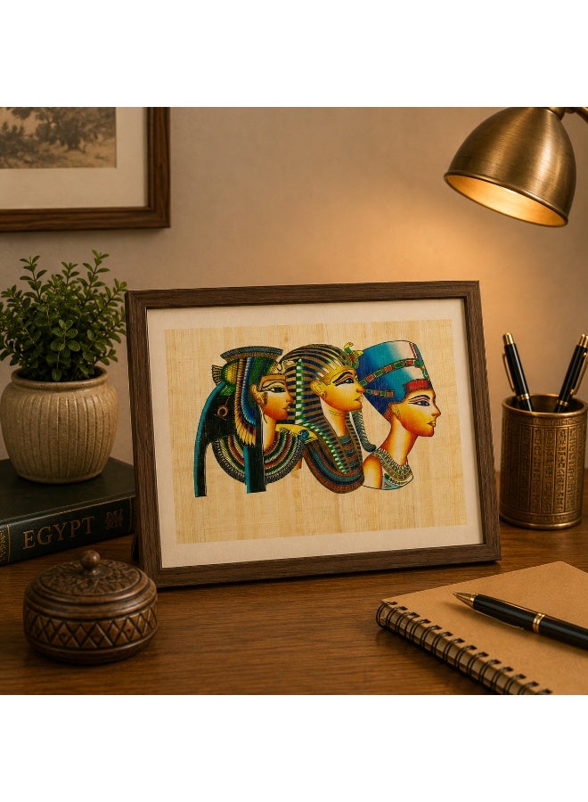 هاندرد بلس ورق بردي مصري طبيعي أصلي مقاس A5 مصنوع في مصر من نبات البردي الحقيقي بتصميم بورتريه الملوك والملكات المصريين القدماء مطبوع للديكور والهدايا التذكارية - Image 3