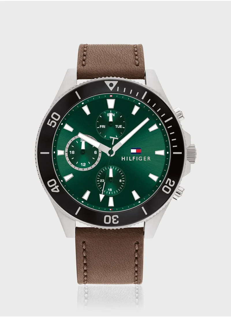 TOMMY HILFIGER Chronograph Analog Watch