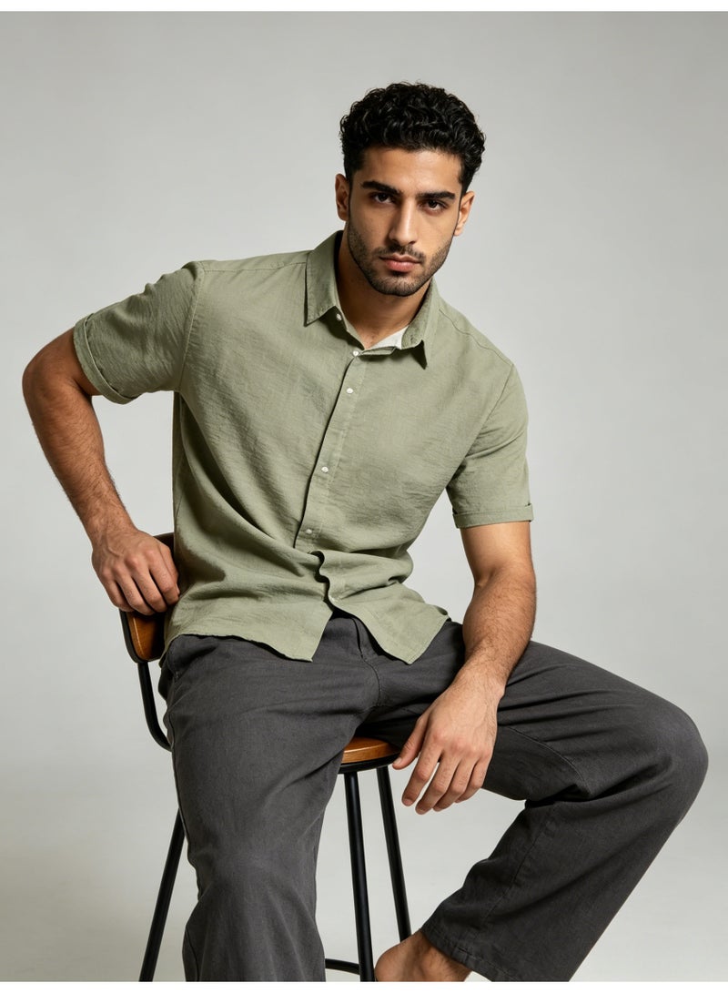 زارا ZARA Men’s Sage Green Textured Short Sleeve Button Down Shirt - Image 1