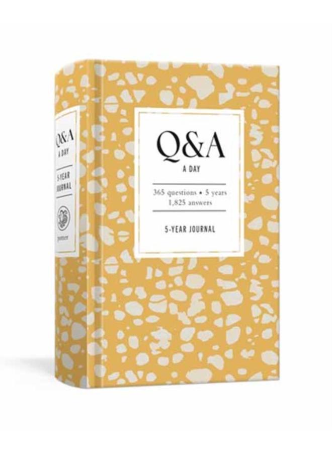 Q&A a Day Spots : 5-Year Journal 