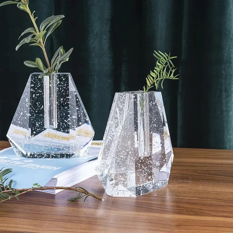 Y&D Crystal K9 Glass Bud Vase - Handmade Geometric Cut Flower Vase with Bubble Design - Small Decorative Vases - Image 1
